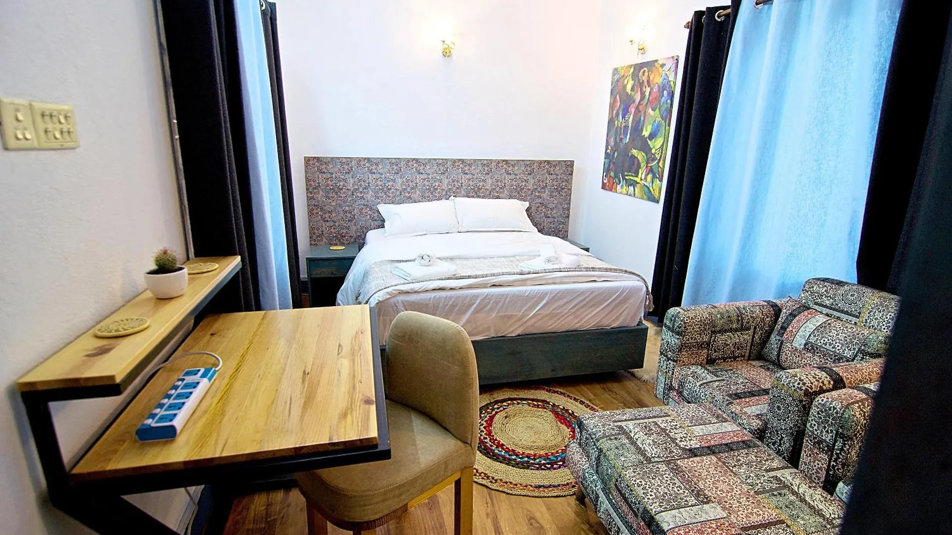 Villa Wanderer'S Home Chabahil - A Home Away From Home Katmandú